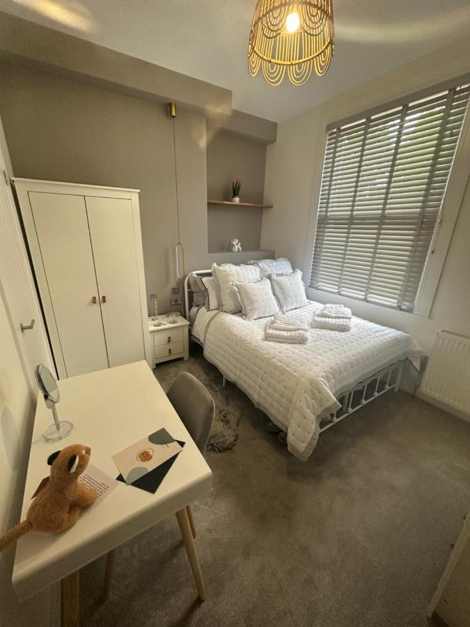 Boutique Nights Apart otel Eastbourne Dış mekan fotoğraf